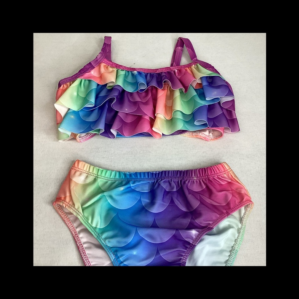 Colorful Ruffled girls Bikini Set.37